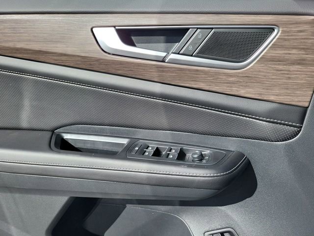 New 2026 Volkswagen Atlas SEL image 10