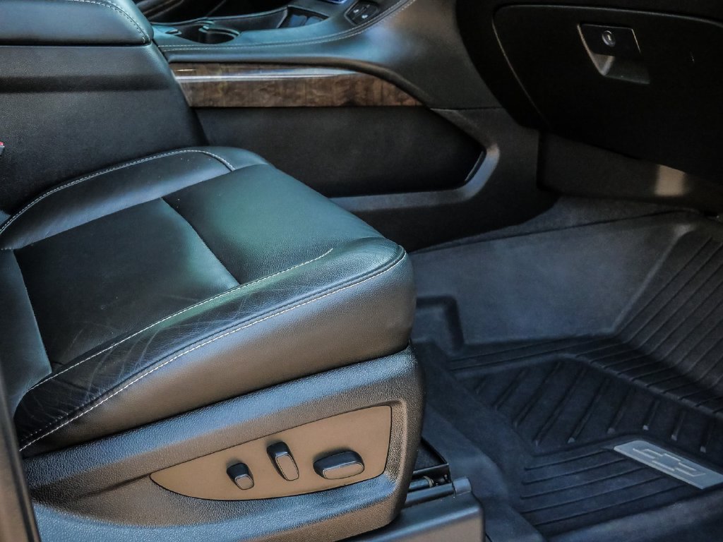 Used 2019 Chevrolet Tahoe LT AWD/4WD image 16