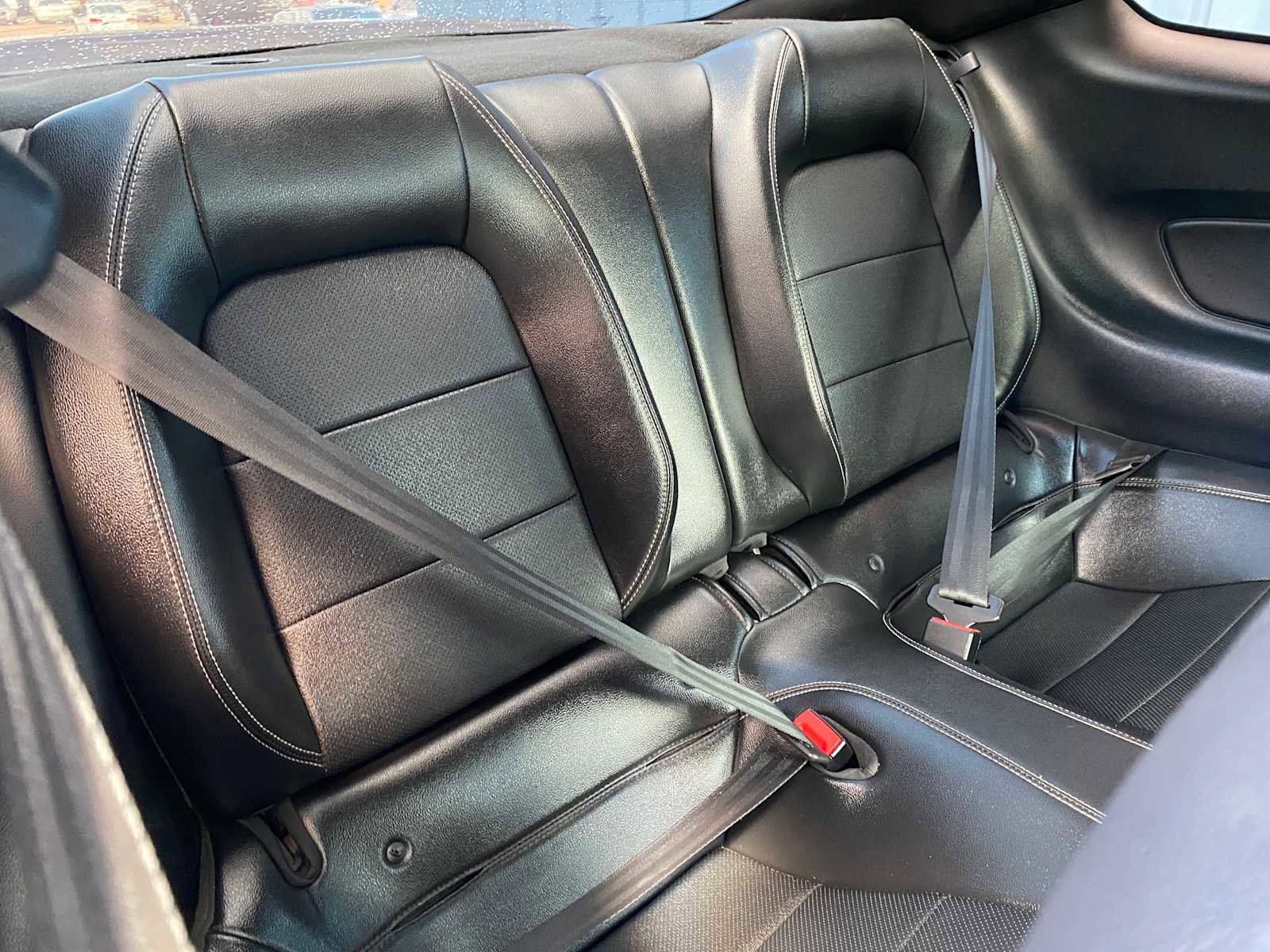 Used 2018 Ford Mustang GT RWD image 30