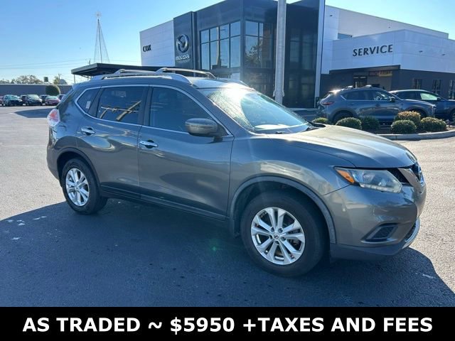Used 2016 Nissan Rogue SV image 1