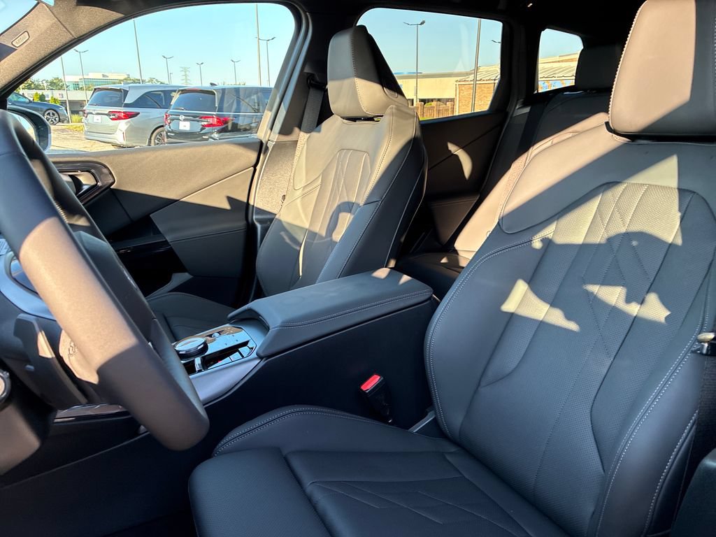 New 2026 BMW X3 xDrive30i w/ Premium Package AWD/4WD image 11