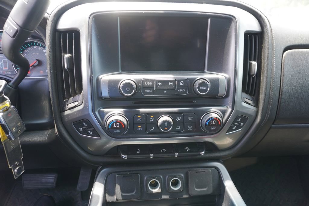 Used 2018 Chevrolet Silverado 1500 LTZ Z71 AWD/4WD image 8