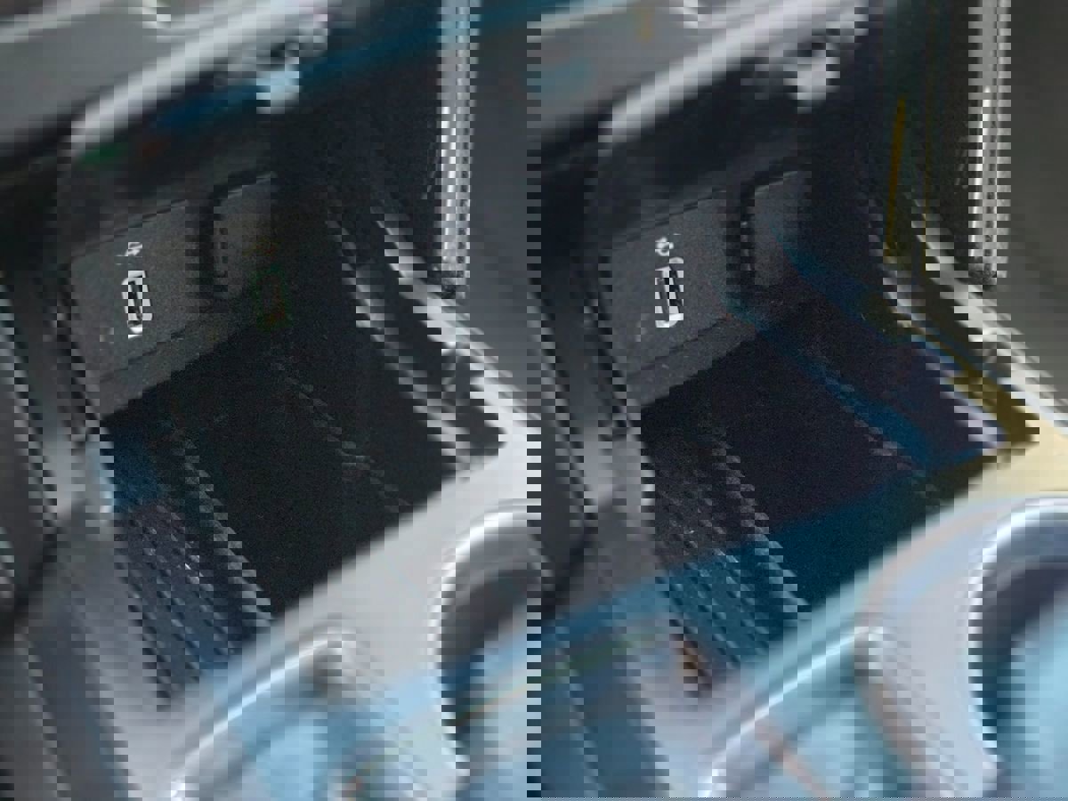 Used 2018 Ford Explorer XLT w/ Equipment Group 201A image 44