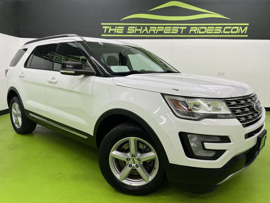 Used 2016 Ford Explorer XLT AWD/4WD image 1