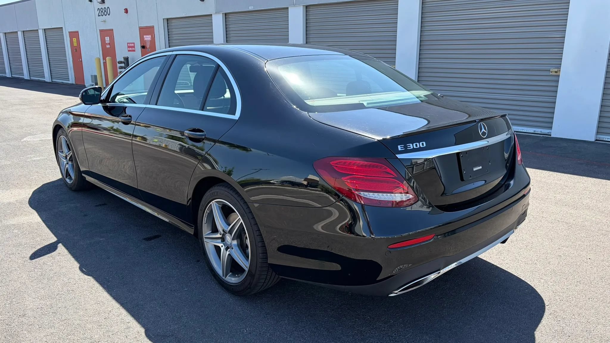 Used 2017 Mercedes-Benz E 300 image 3