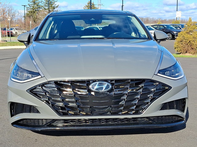 Used 2021 Hyundai Sonata SEL w/ Convenience Package image 2