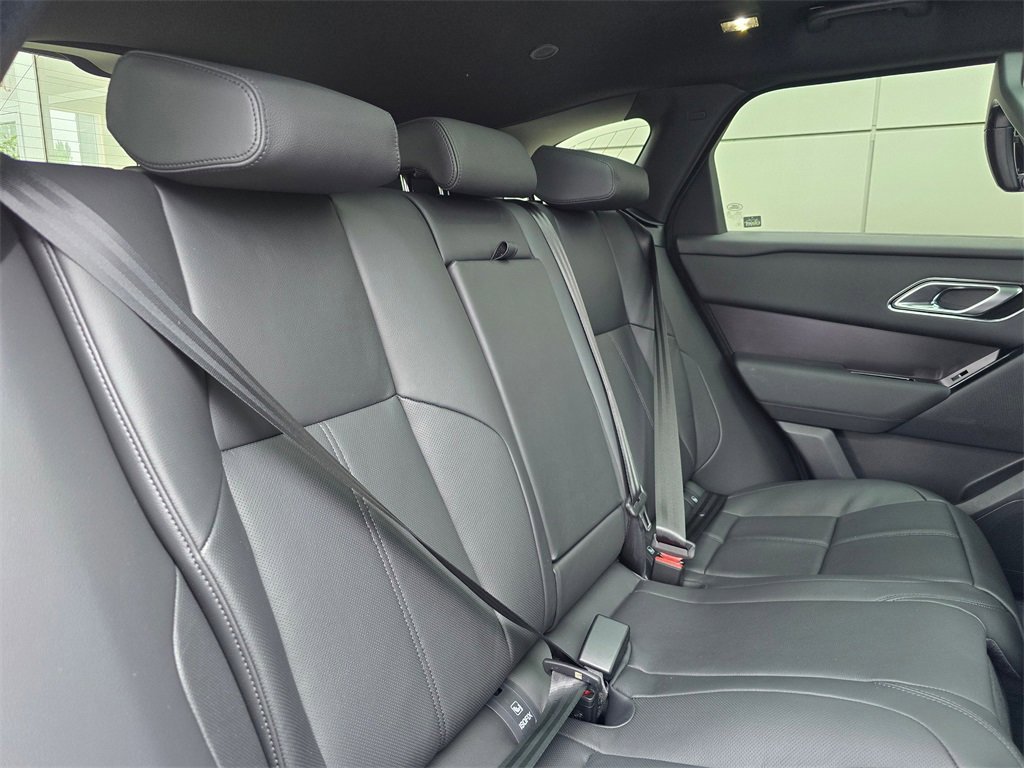 New 2026 Land Rover Range Rover Velar Dynamic SE image 30