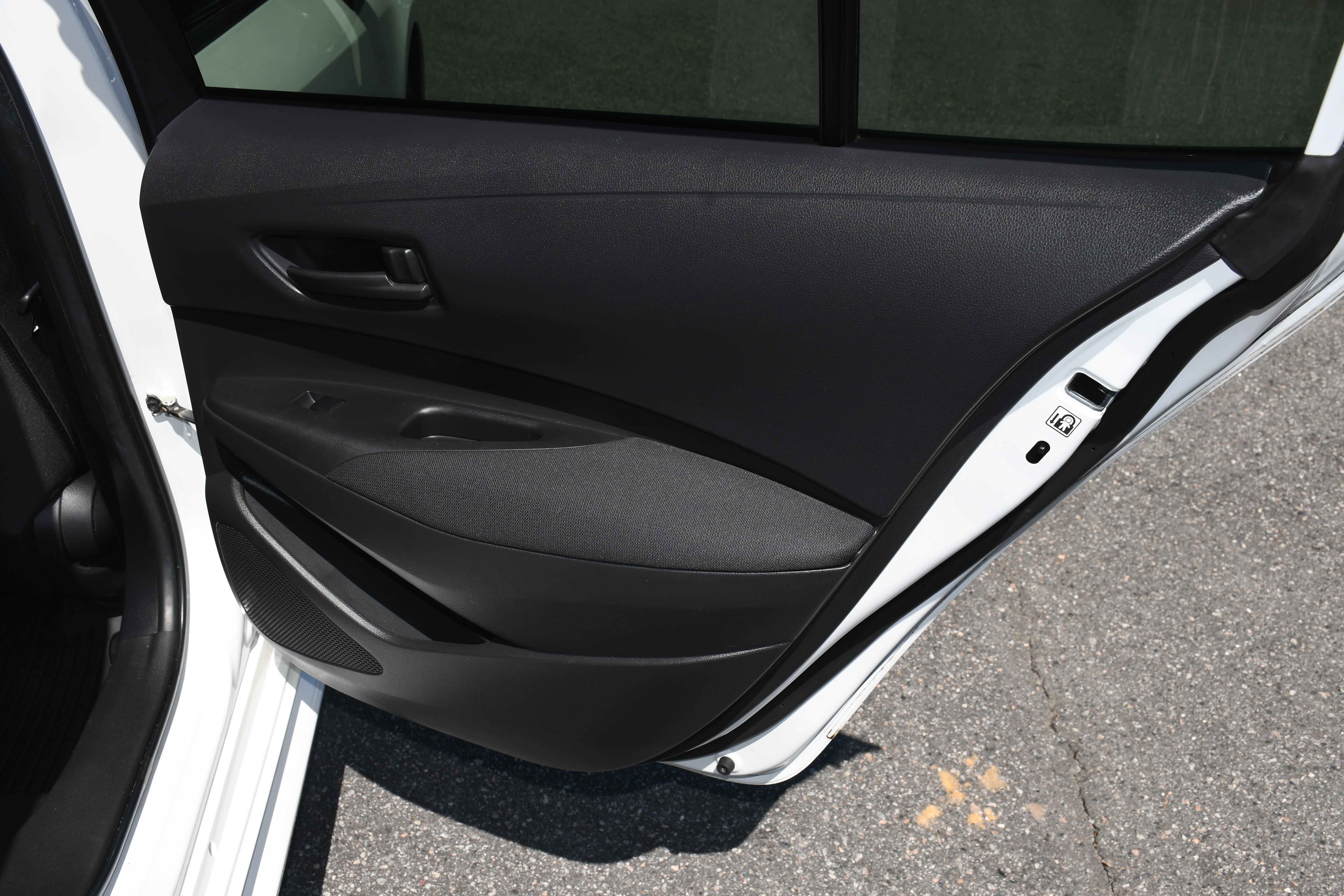 Certified 2022 Toyota Corolla LE FWD image 18
