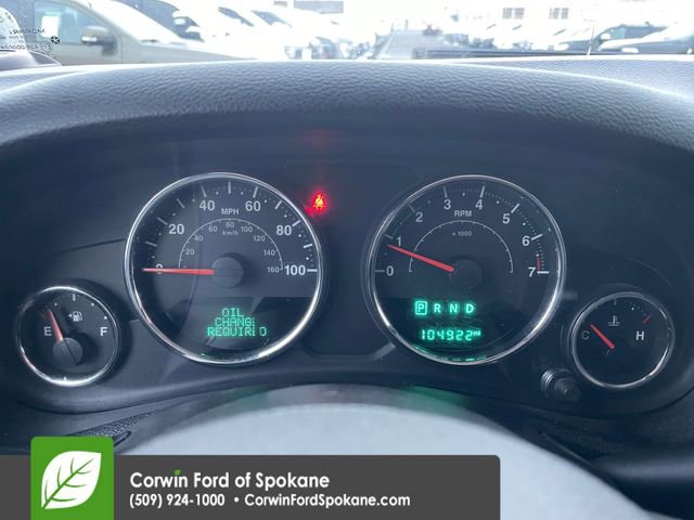 Used 2015 Jeep Wrangler Unlimited Rubicon w/ Connectivity Group image 30