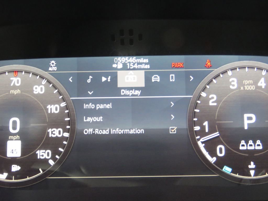 Used 2022 Land Rover Defender 110 SE image 20