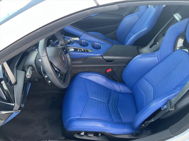 Used 2026 Chevrolet Corvette Stingray Premium Cpe w/ 3LT RWD image 15