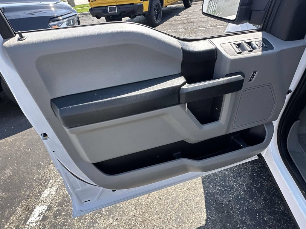 Used 2015 Ford F150 XL w/ Equipment Group 101A Mid RWD image 17