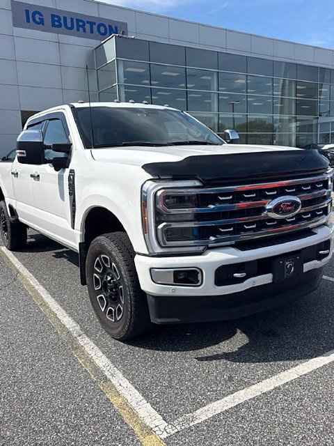 Certified 2024 Ford F250 Platinum w/ FX4 Off-Road Package AWD/4WD image 15