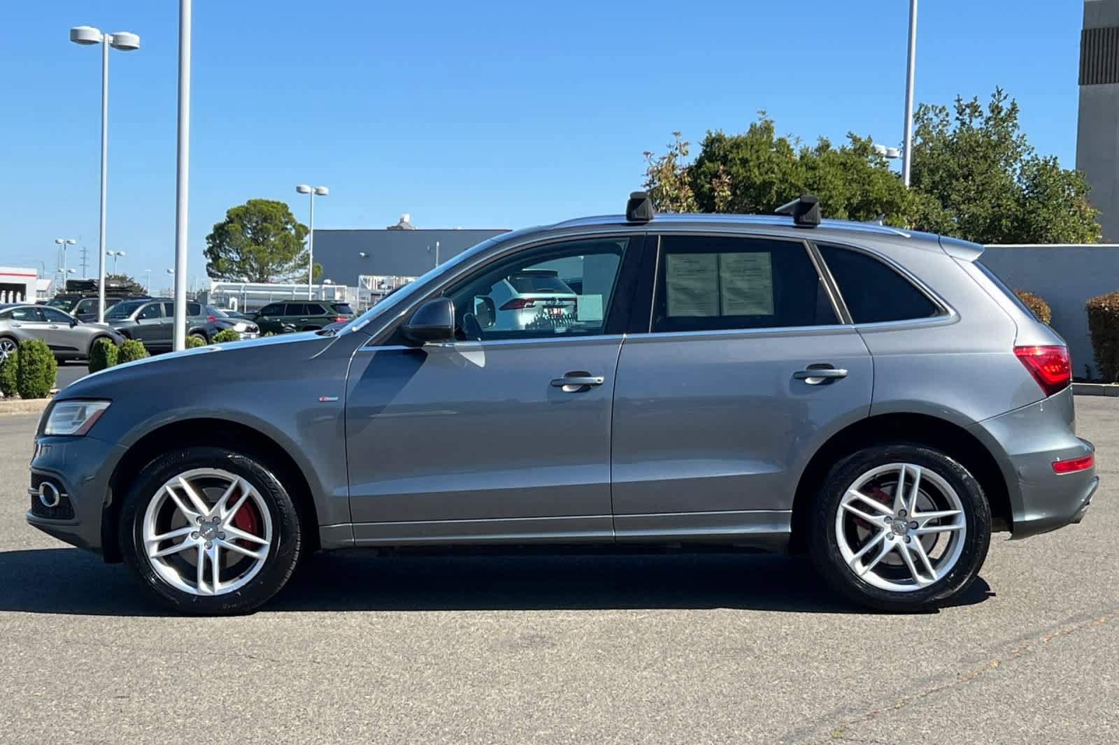 Used 2013 Audi Q5 3.0T Premium Plus w/ Audi MMI Navigation Plus Pkg AWD/4WD image 9