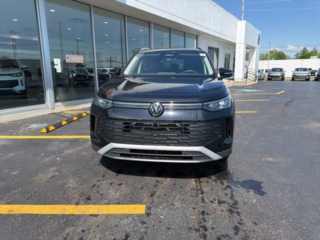 New 2025 Volkswagen Tiguan SE AWD/4WD image 9