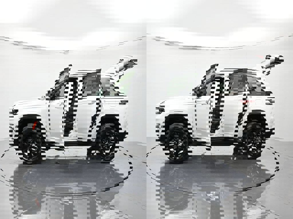 New 2025 Jeep Grand Cherokee Limited image 55