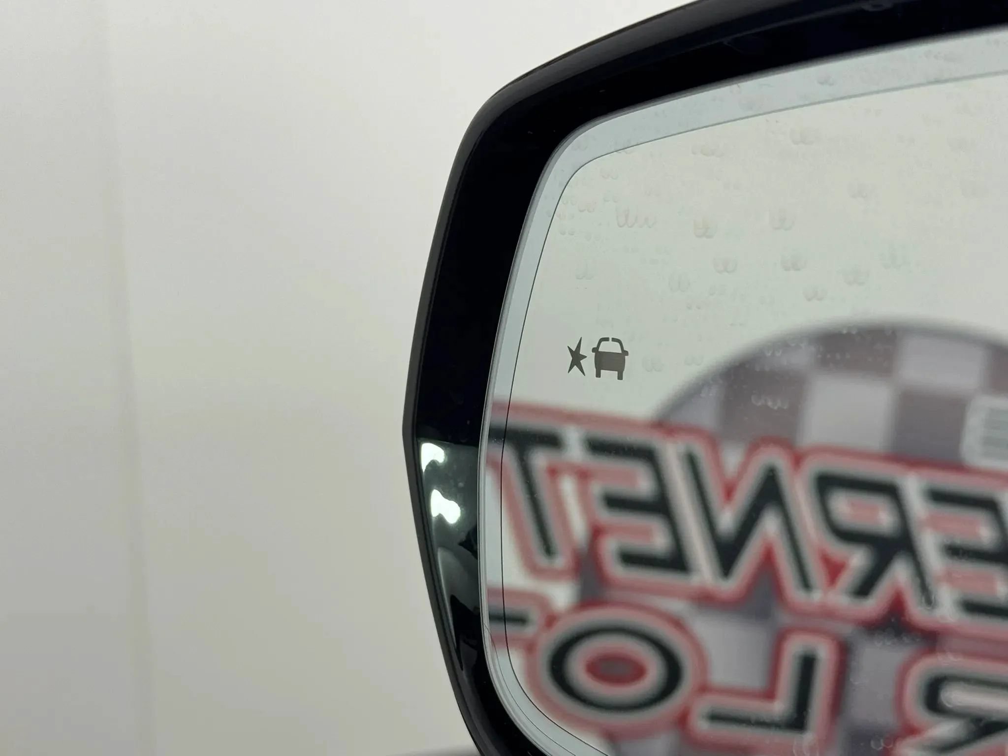 Used 2024 Cadillac Lyriq Luxury w/ LPO, Floor Liner Package AWD/4WD image 39