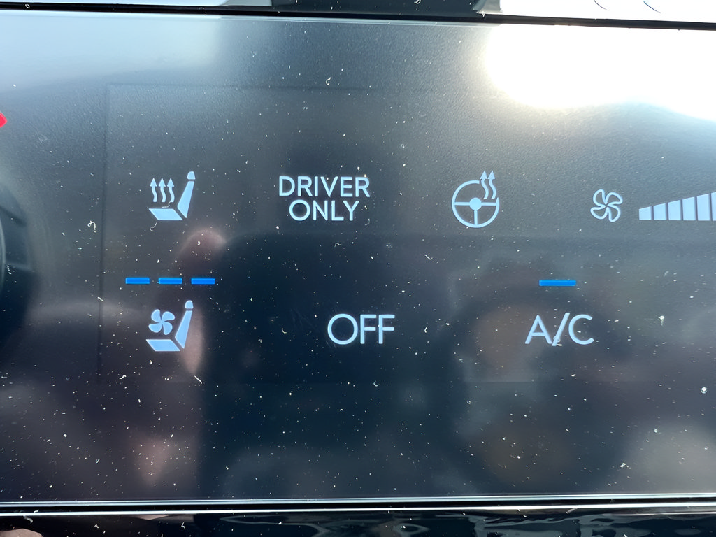 New 2026 Hyundai Santa Fe Limited AWD/4WD image 21