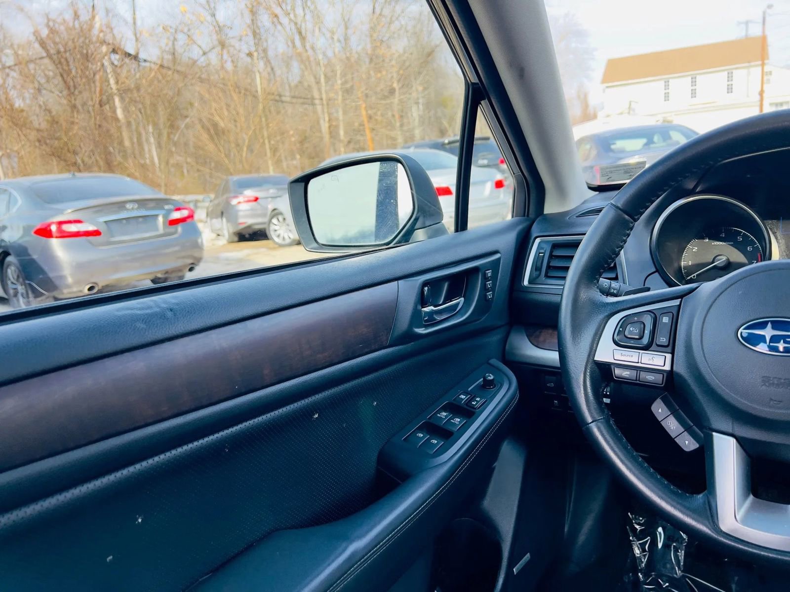 Used 2017 Subaru Outback 3.6R Limited image 24