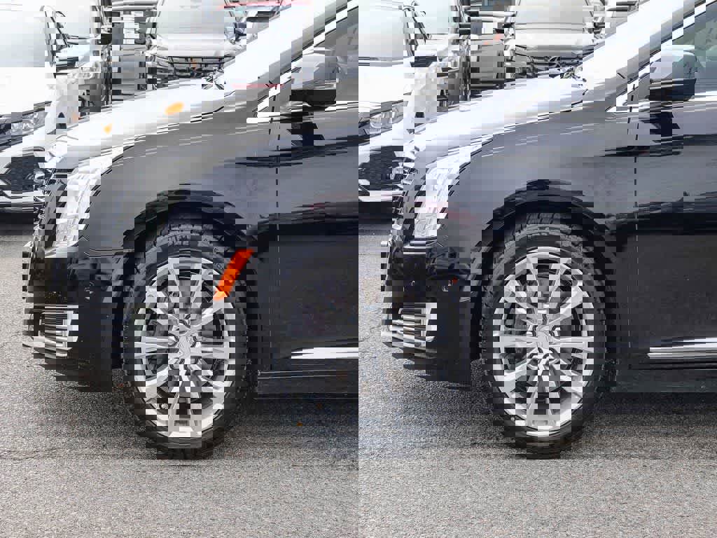 Used 2017 Cadillac XTS Luxury image 9