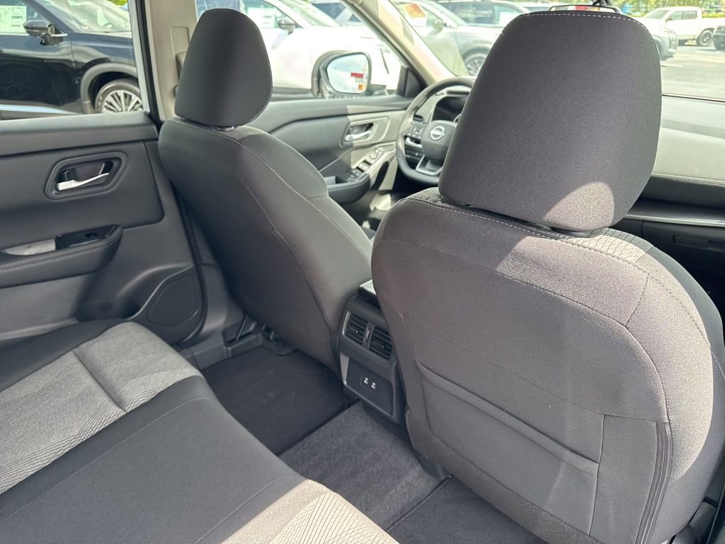 New 2026 Nissan Rogue SV FWD image 19