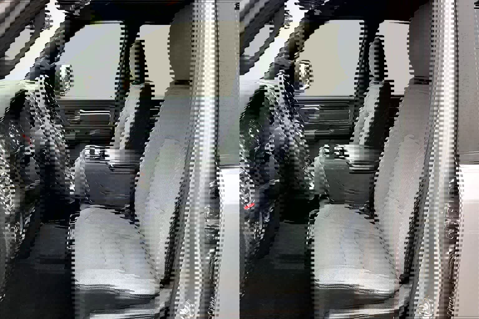 Used 2021 RAM 1500 Big Horn AWD/4WD image 11