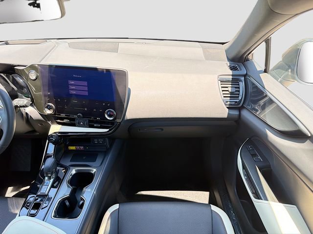 Used 2022 Lexus NX 350h AWD image 18