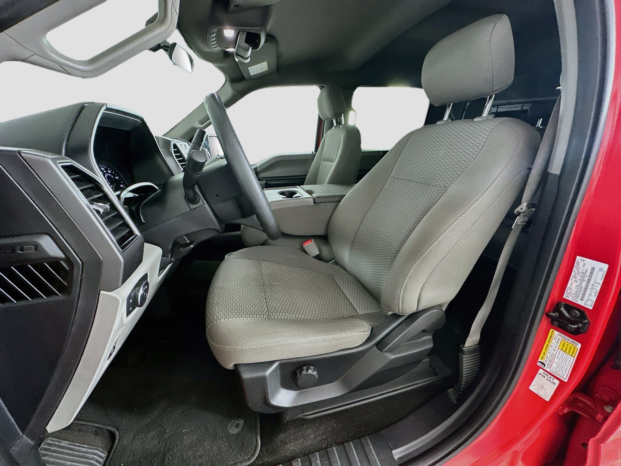 Used 2018 Ford F150 XLT AWD/4WD image 13