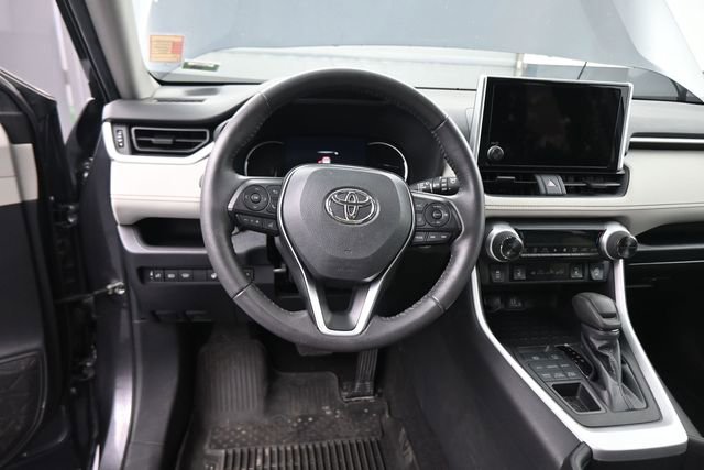 Used 2023 Toyota RAV4 XLE w/ Convenience Package image 81