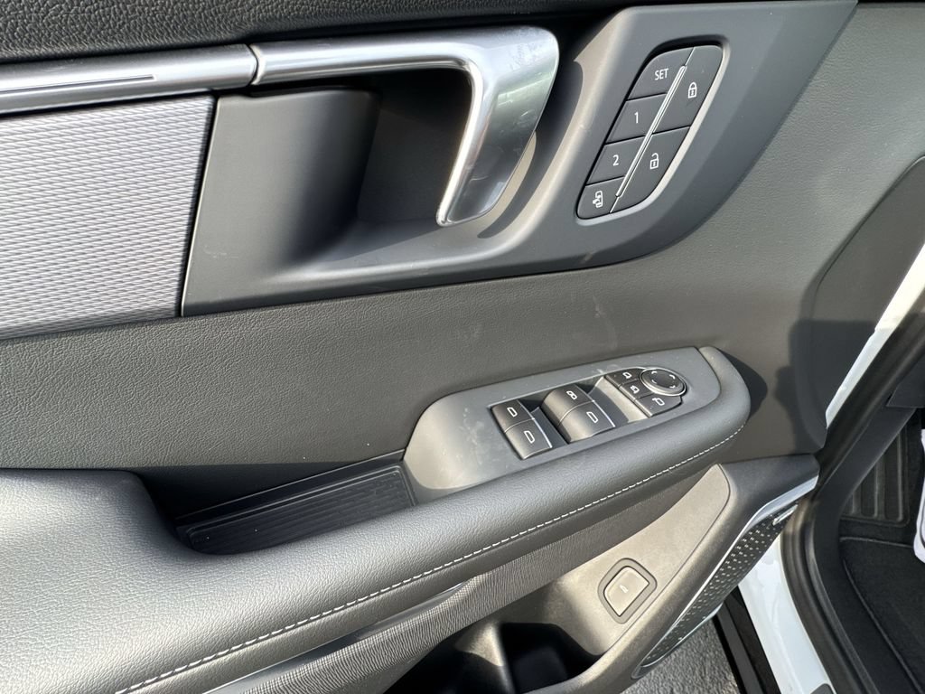 New 2026 Buick Enclave Sport Touring w/ Power Package FWD image 13