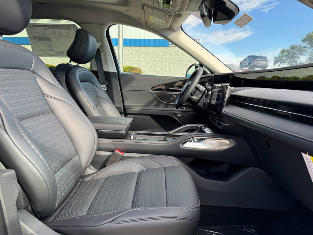 New 2026 Lincoln Nautilus Reserve w/ Jet Appearance Package image 12