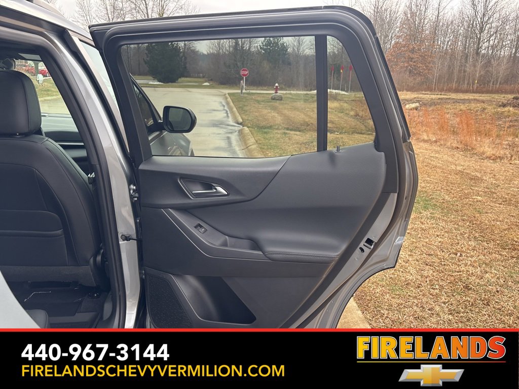 New 2026 Chevrolet Equinox LT w/ Convenience Package II image 35