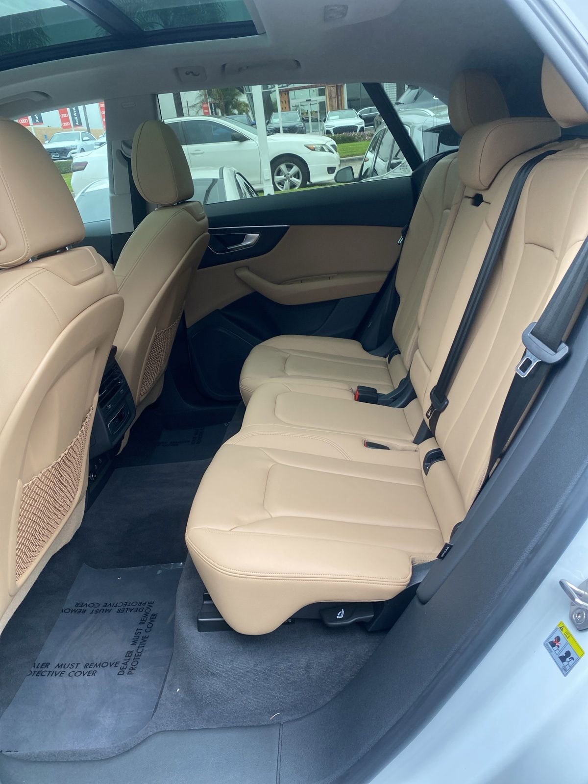 Used 2023 Audi Q8 Premium AWD/4WD image 10