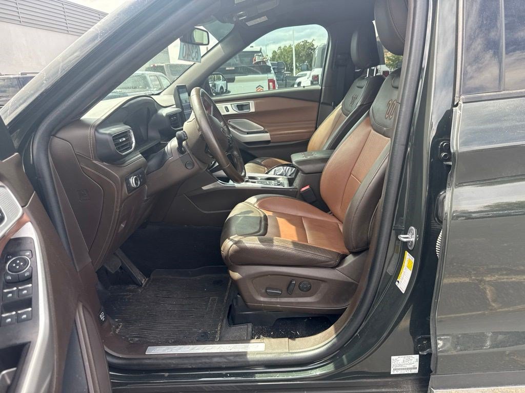 Used 2022 Ford Explorer King Ranch w/ Class IV Trailer Tow Package AWD/4WD image 4