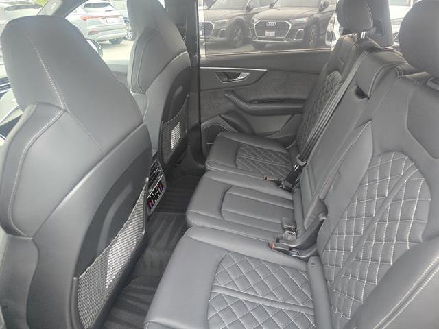 New 2025 Audi SQ7 Premium Plus image 12