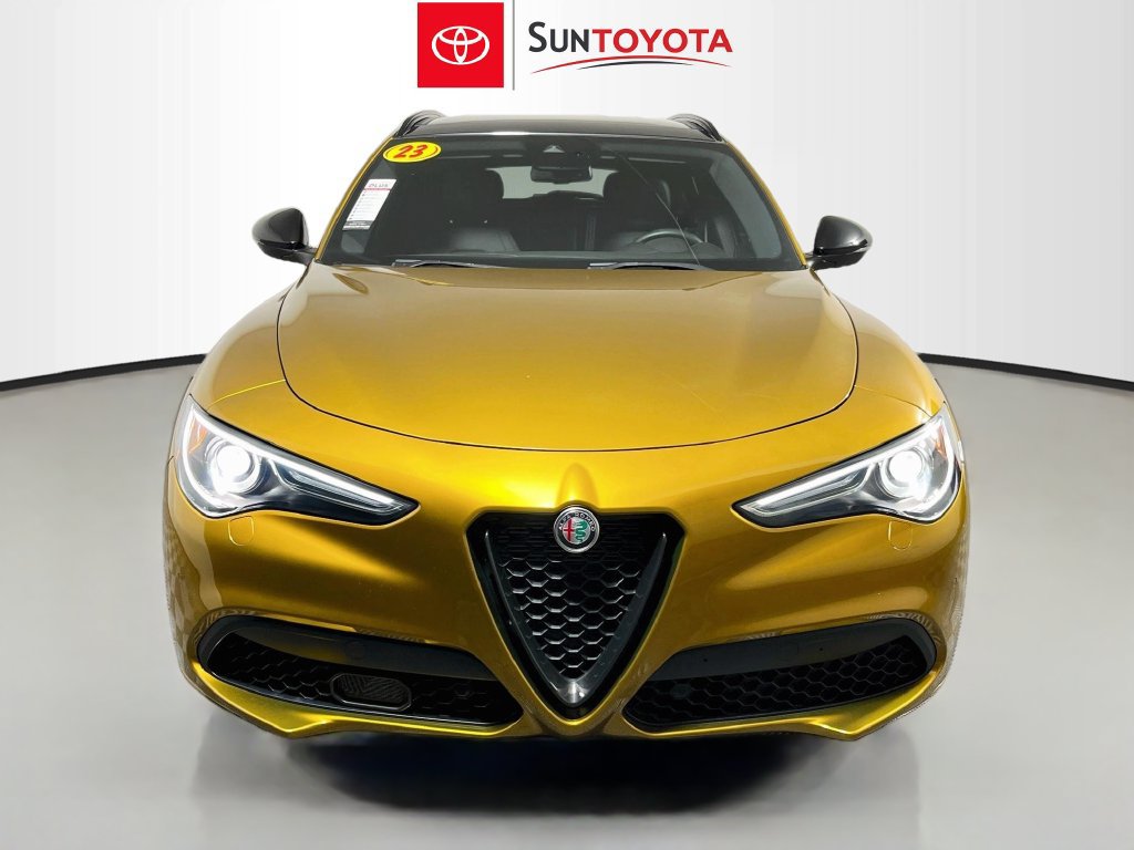 Used 2023 Alfa Romeo Stelvio Veloce AWD/4WD image 8