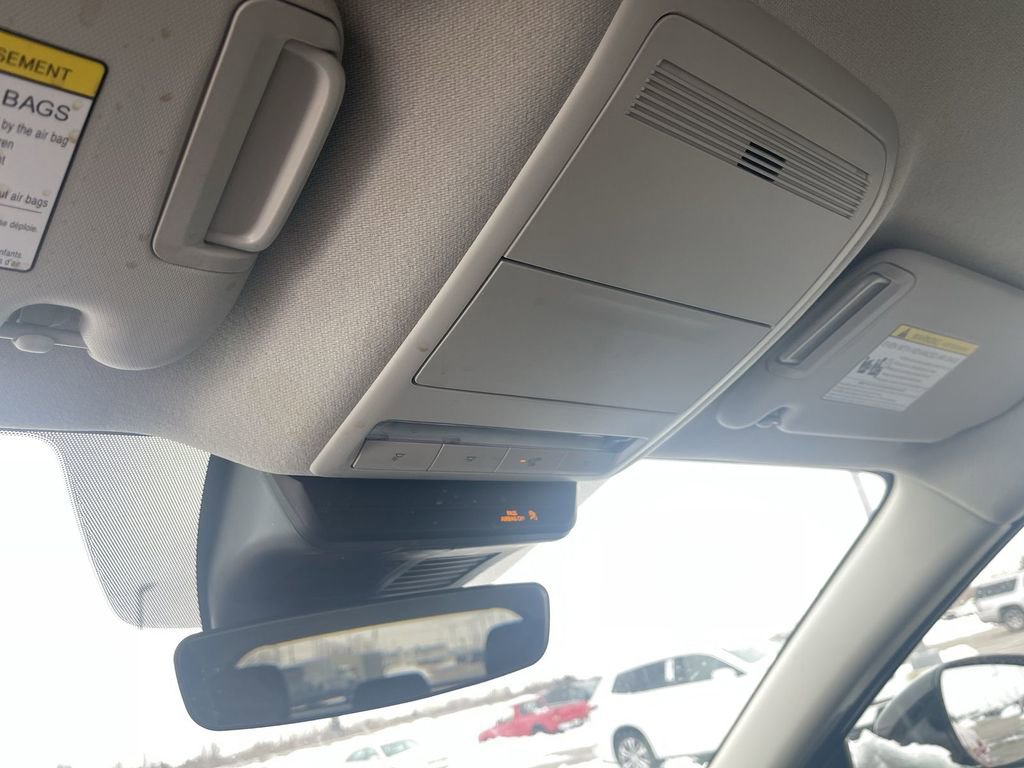 Used 2025 MAZDA CX-50 AWD 2.5 S w/ Preferred Package image 19