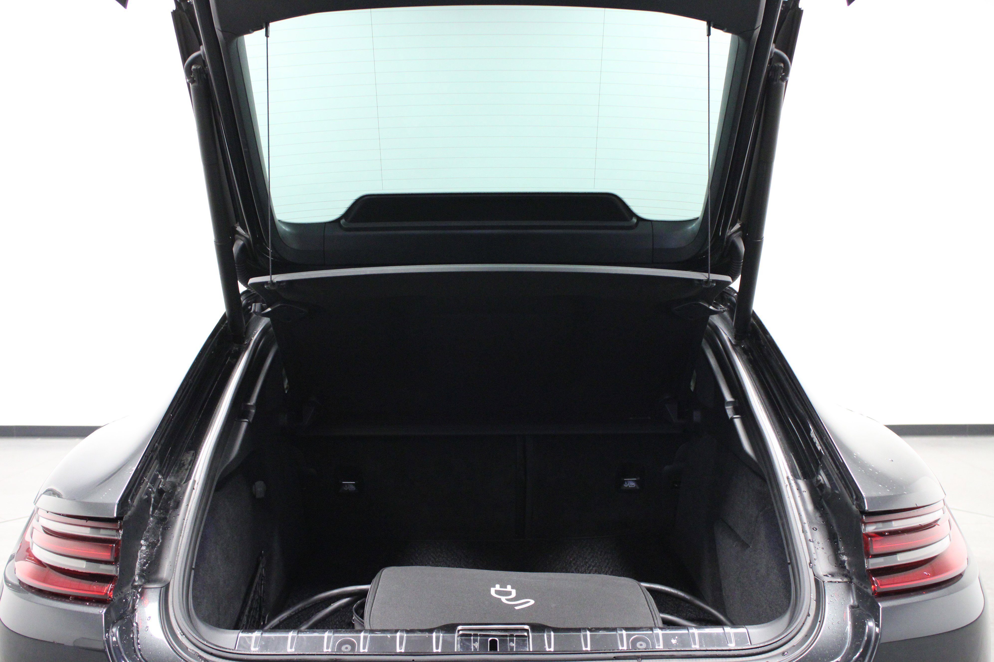 Used 2018 Porsche Panamera Turbo S image 14