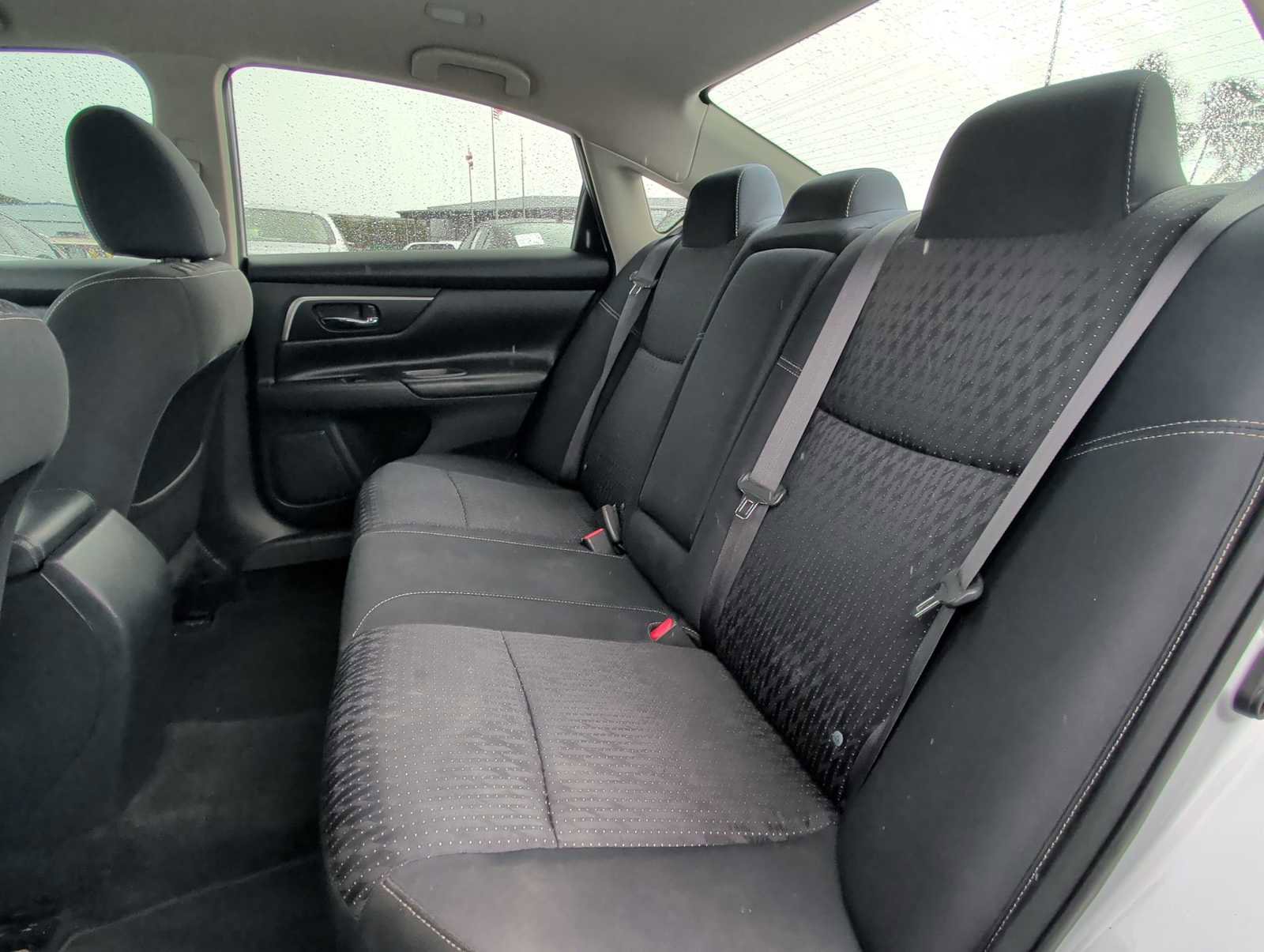 Used 2017 Nissan Altima 2.5 SV image 23