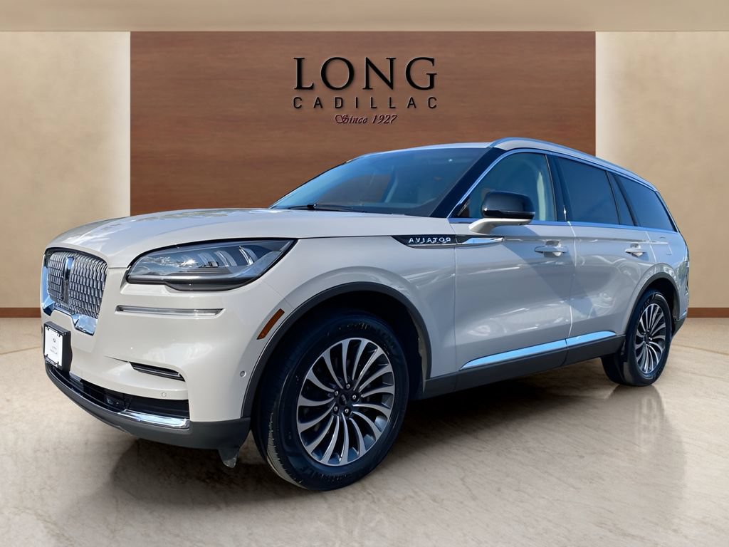 Used 2024 Lincoln Aviator Reserve w/ Equipment Group 201A AWD/4WD image 1