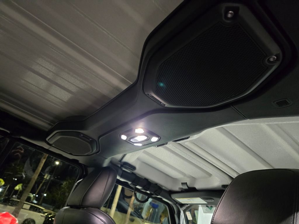 Used 2023 Jeep Wrangler Rubicon 392 image 42