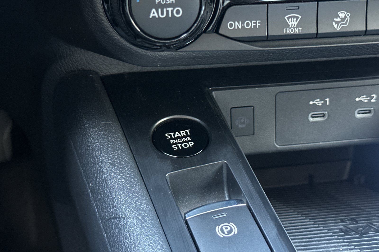 New 2026 Nissan Kicks SV w/ SV Premium Package FWD image 19