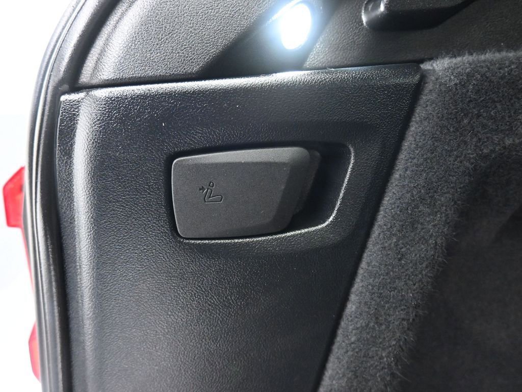 Used 2021 BMW X3 sDrive30i w/ Executive Package image 54