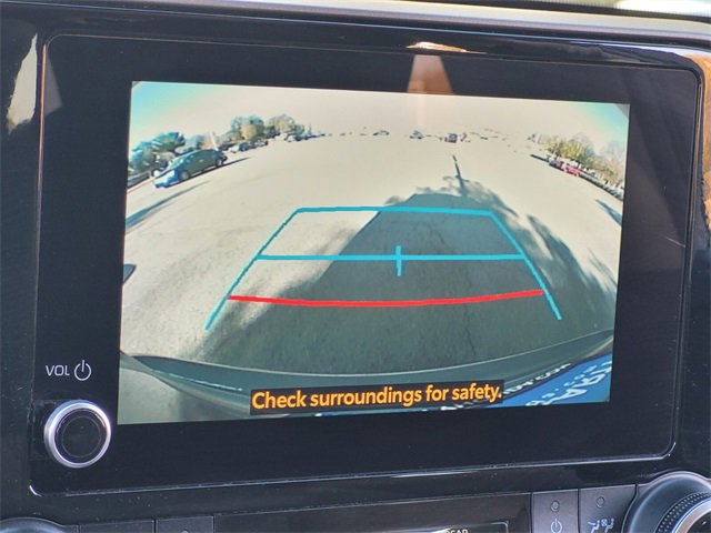 Used 2023 Toyota Highlander LE image 22