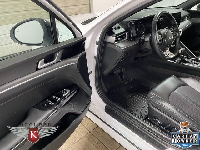 Used 2023 Kia K5 GT-Line w/ GT-Line Premium Package image 11