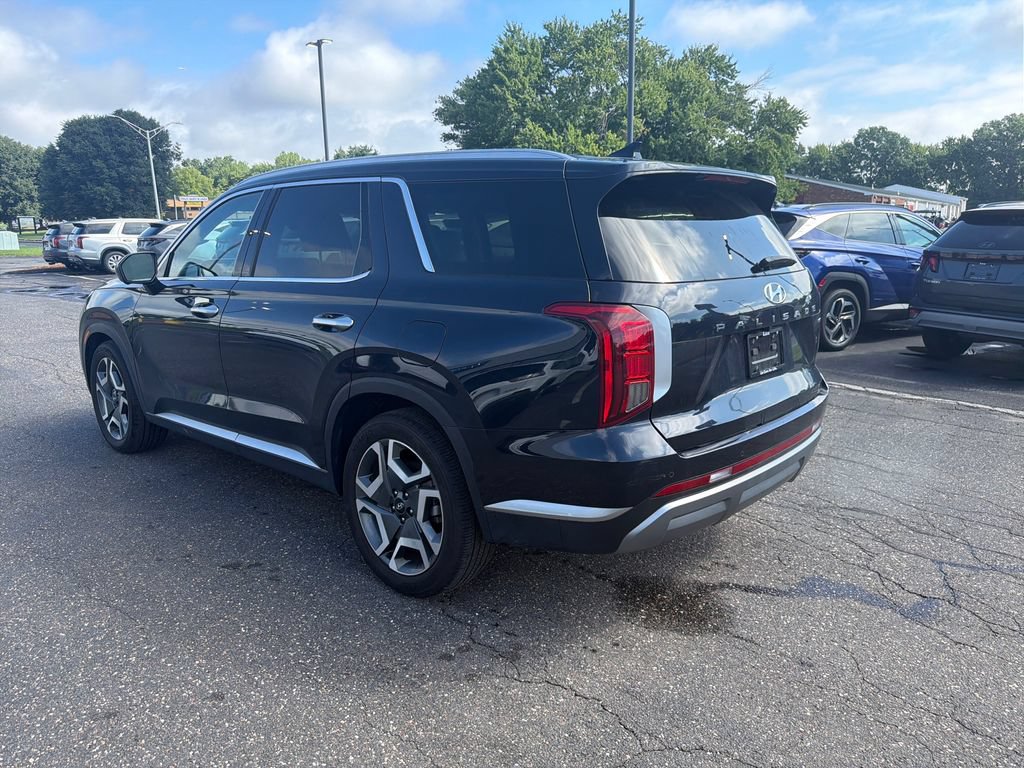 Used 2025 Hyundai Palisade SEL AWD/4WD image 5