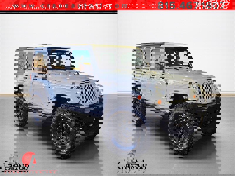 Used 2017 Jeep Wrangler Unlimited Sahara w/ Connectivity Group