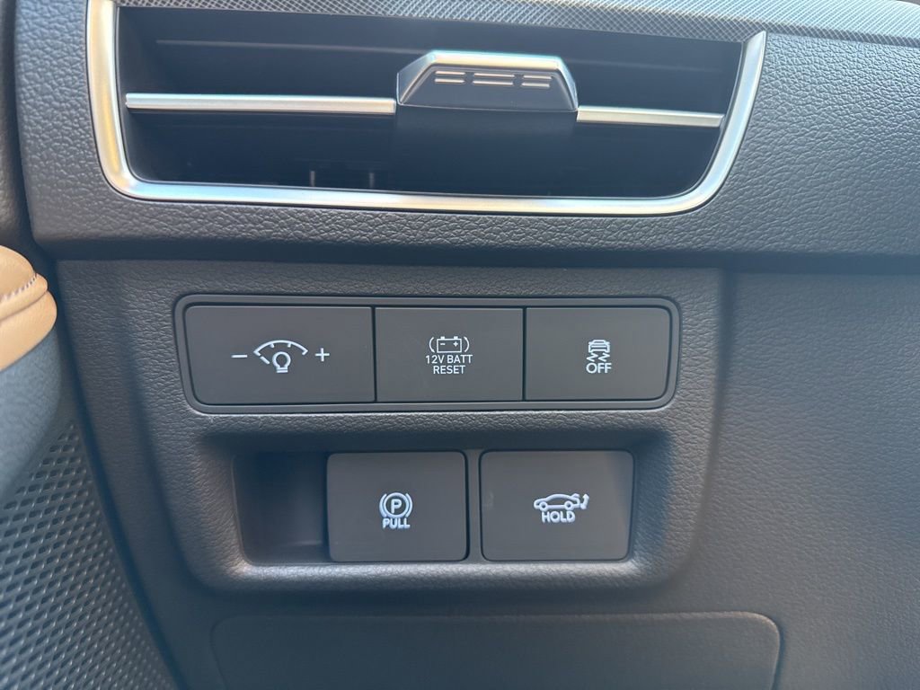 New 2026 Hyundai Sonata Limited image 32