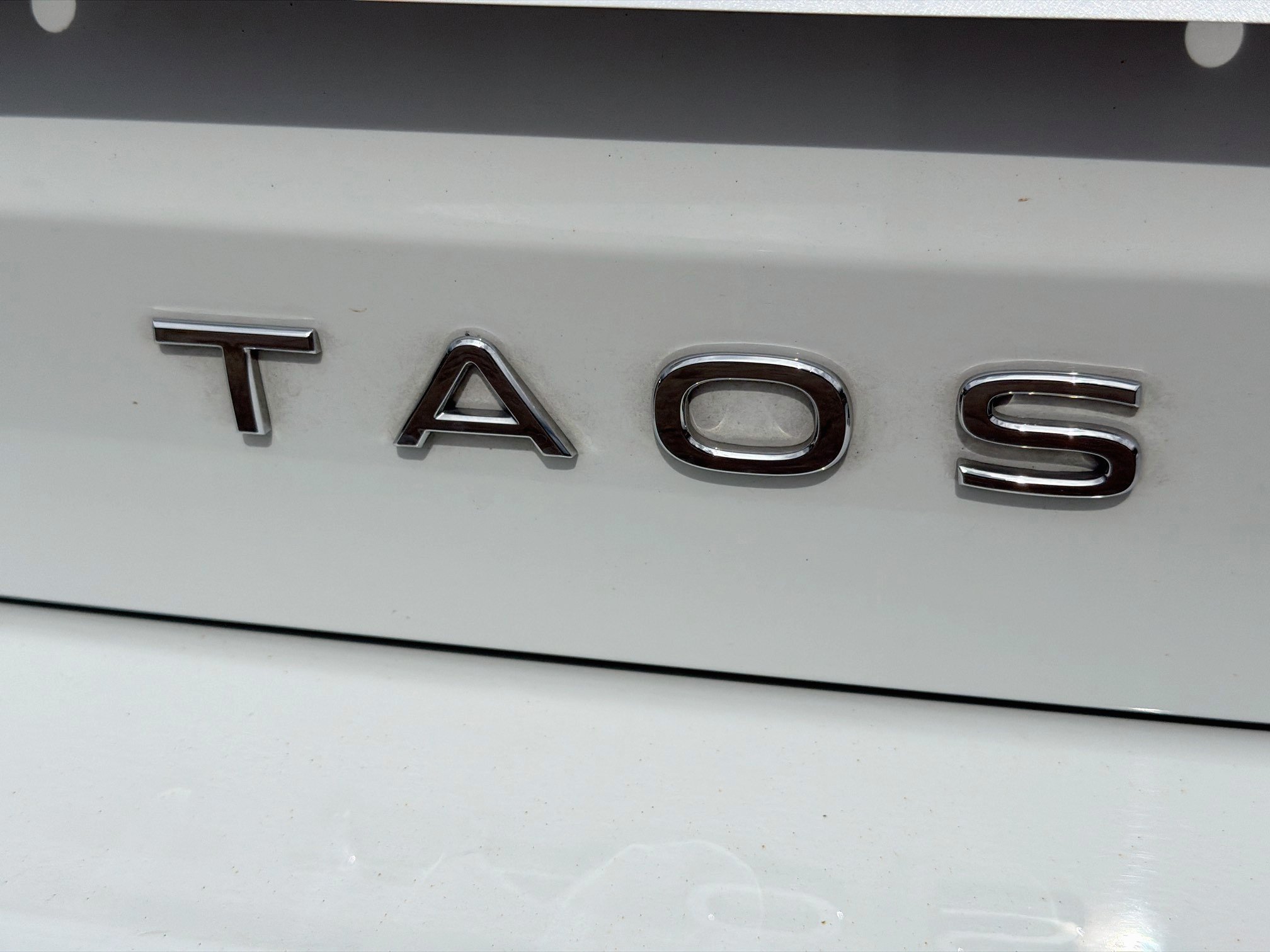 Used 2023 Volkswagen Taos S FWD image 11