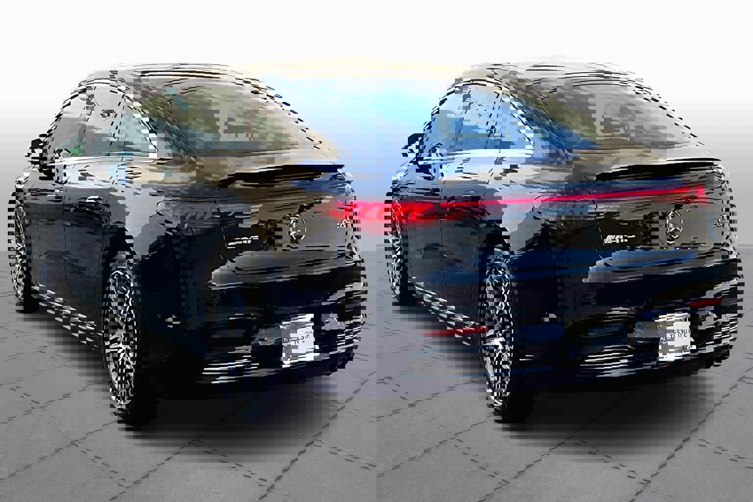 Used 2023 Mercedes-Benz EQS AMG 4MATIC w/ Trim Level Package image 11